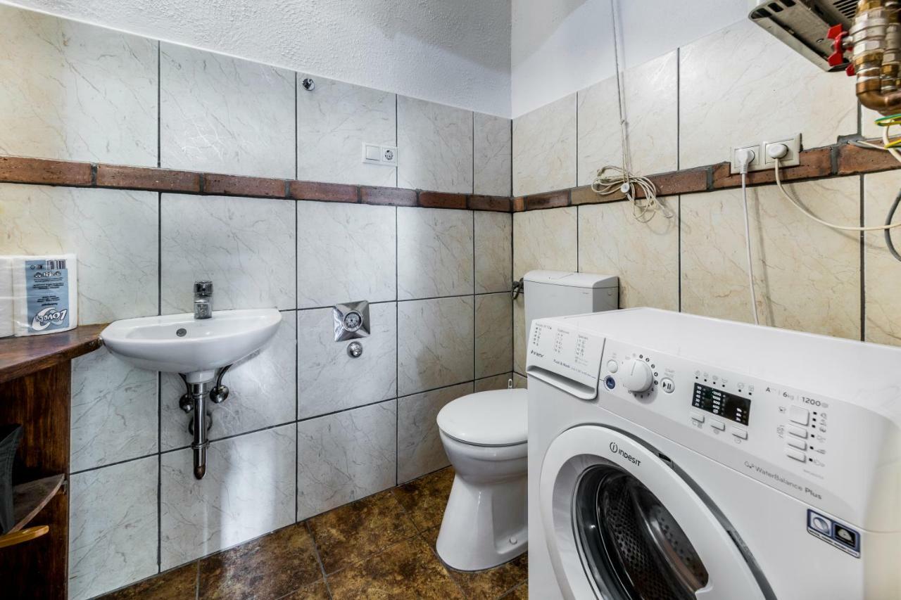 French Touch Apartment With Free Parking Budapest Exterior foto