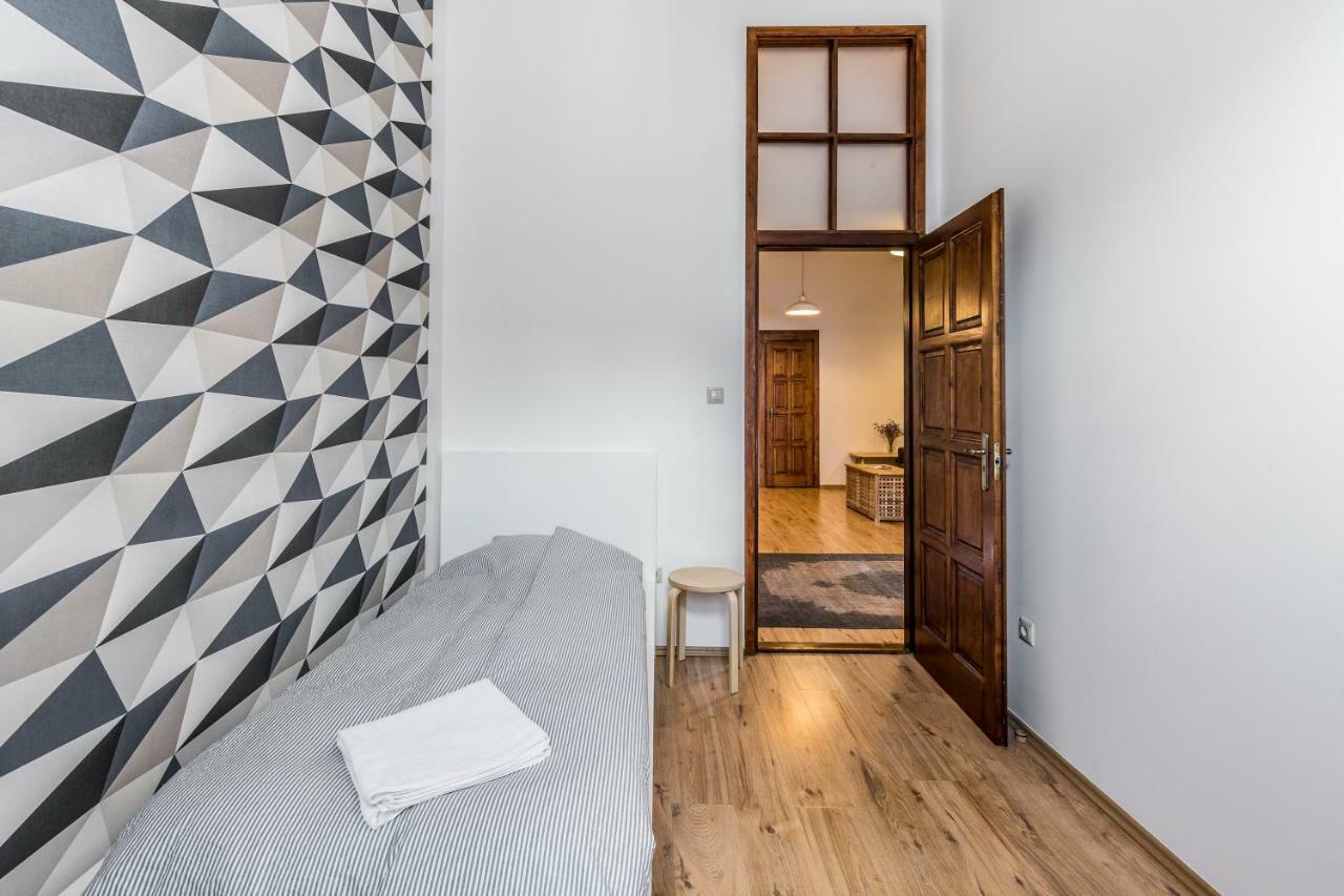 French Touch Apartment With Free Parking Budapest Exterior foto